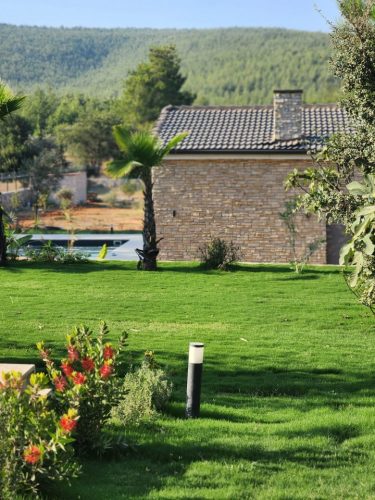 Betonarme Villa ve Müştemilat İnşaatı (15)